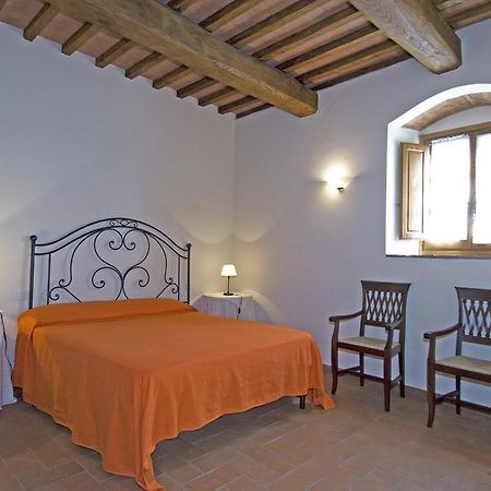 Agriturismo Campo Lungo San Donato in Poggio Rum bild