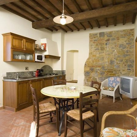 Agriturismo Campo Lungo San Donato in Poggio Rum bild