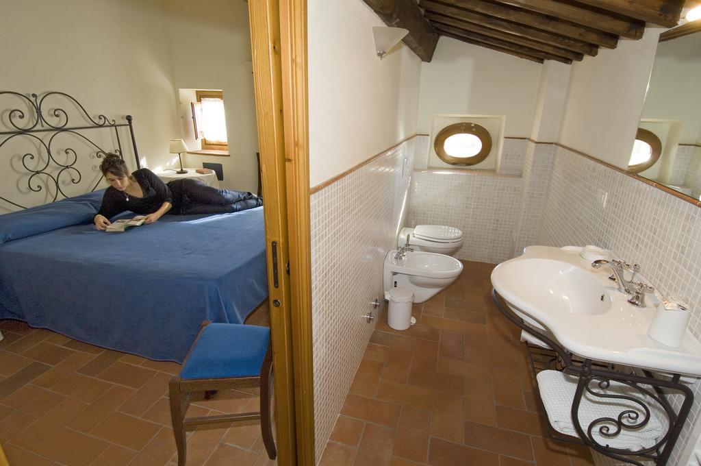Agriturismo Campo Lungo San Donato in Poggio Rum bild