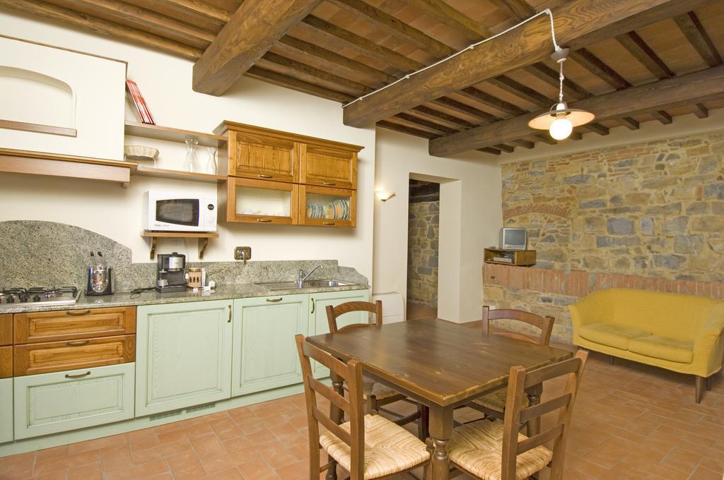 Agriturismo Campo Lungo San Donato in Poggio Rum bild