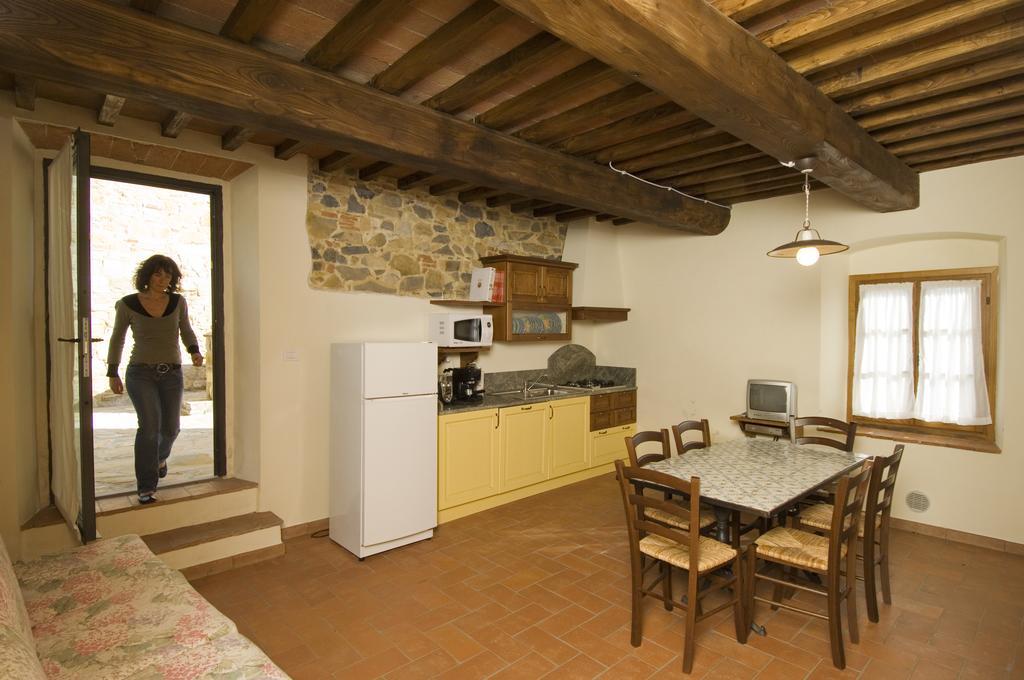 Agriturismo Campo Lungo San Donato in Poggio Rum bild
