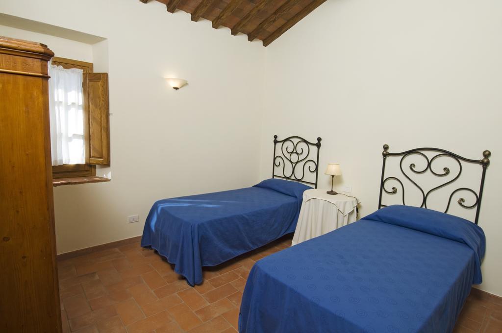 Agriturismo Campo Lungo San Donato in Poggio Rum bild