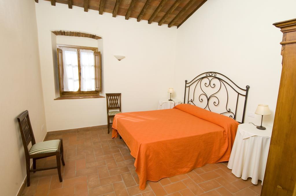 Agriturismo Campo Lungo San Donato in Poggio Rum bild