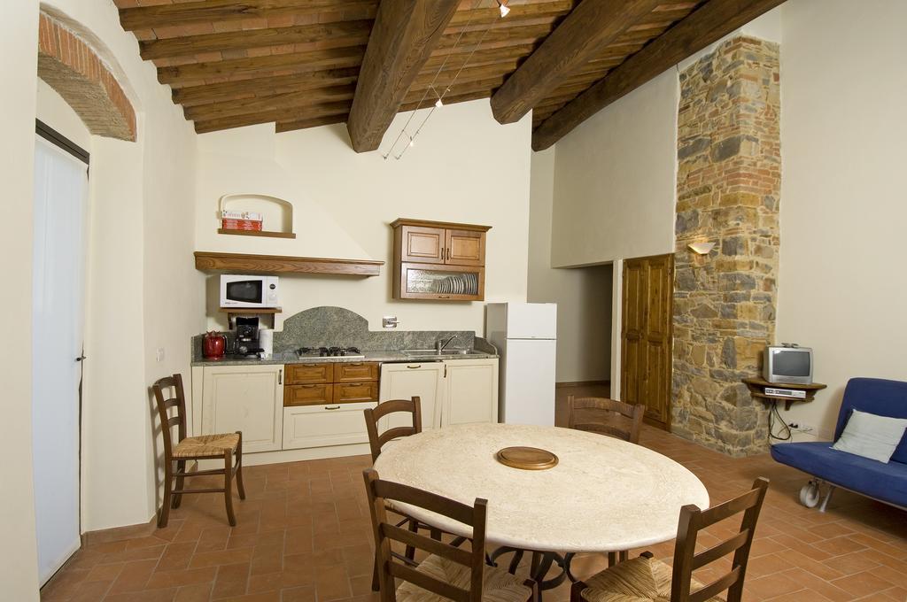 Agriturismo Campo Lungo San Donato in Poggio Rum bild